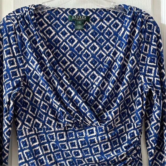 Lauren Ralph Lauren Women's Blue Faux Wrap Dress Size 6 Diamond Print - Picture 6 of 14